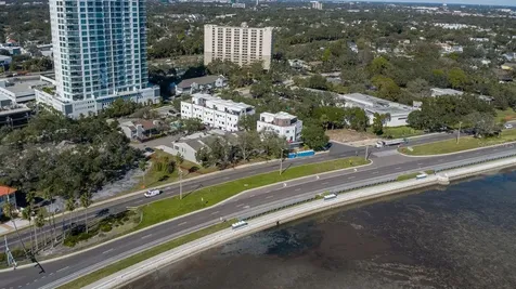 2810 W Barcelona Street Tampa FL 33629
