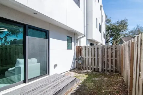 2810 W Barcelona Street Tampa FL 33629