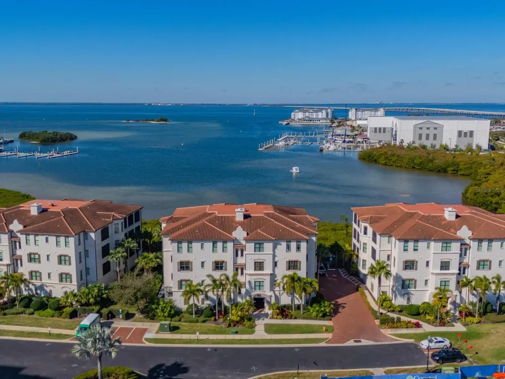 5707 Yeats Manor Drive Tampa FL 33616