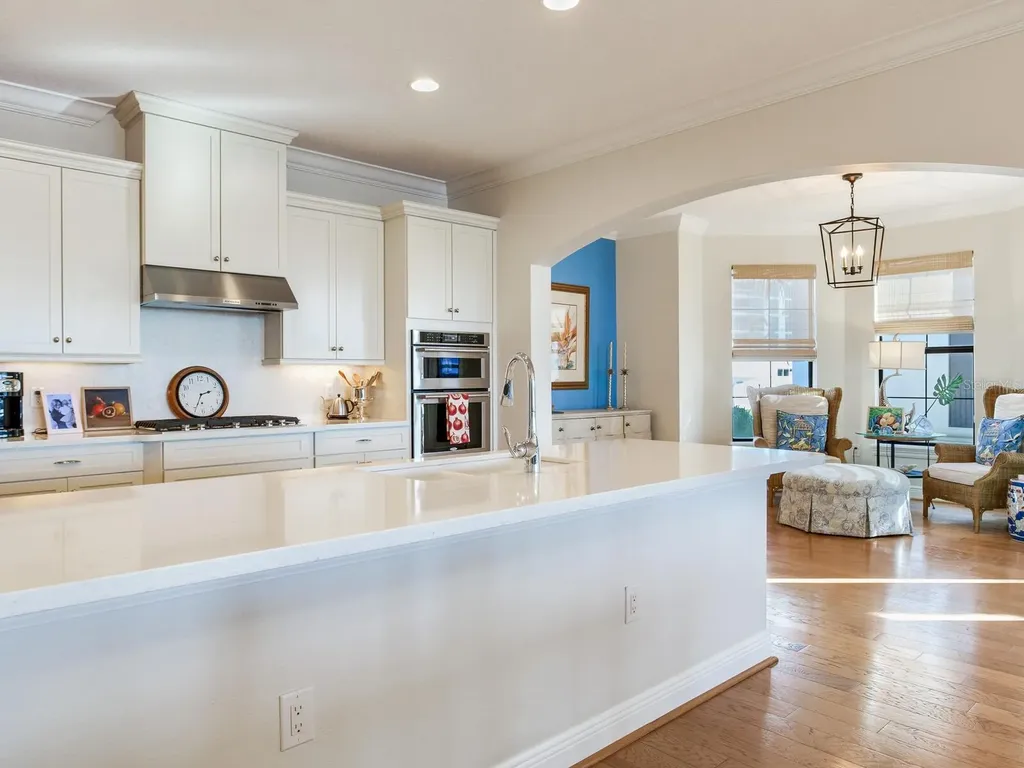 5707 Yeats Manor Drive Tampa FL 33616