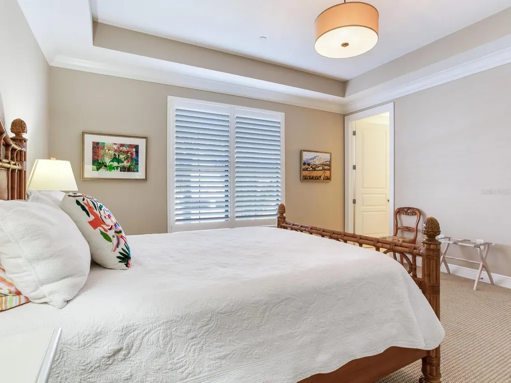 5707 Yeats Manor Drive Tampa FL 33616