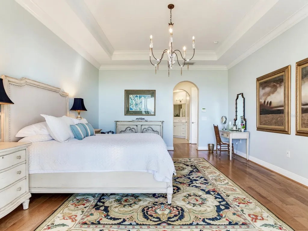 5707 Yeats Manor Drive Tampa FL 33616