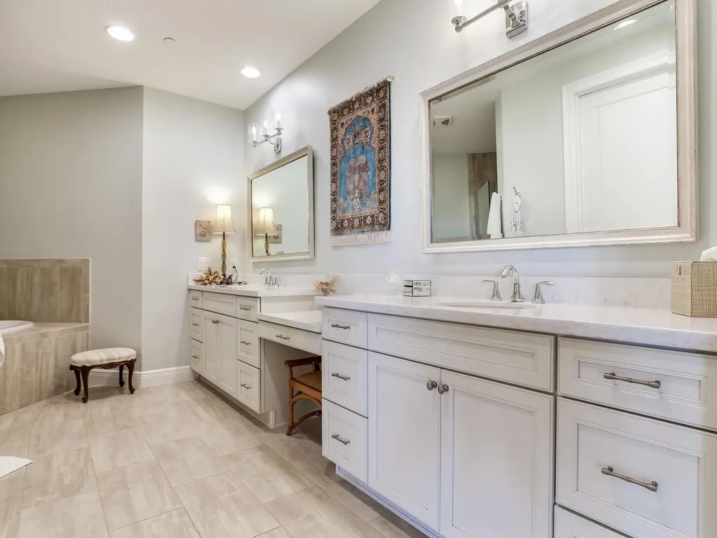 5707 Yeats Manor Drive Tampa FL 33616