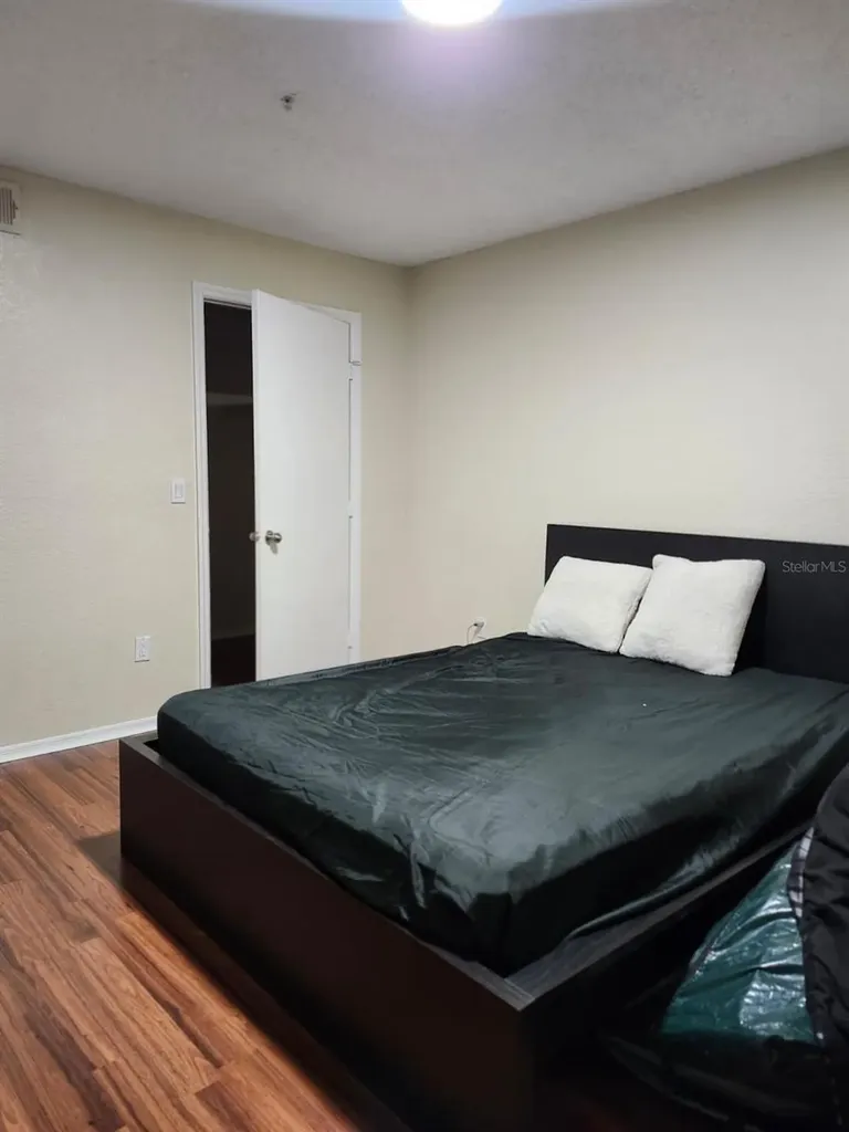2210 Grand Cayman Court Kissimmee FL 34741