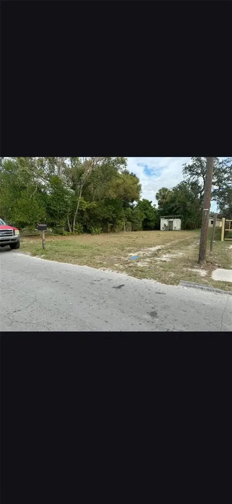 3811 Whittier Street Tampa FL 33619
