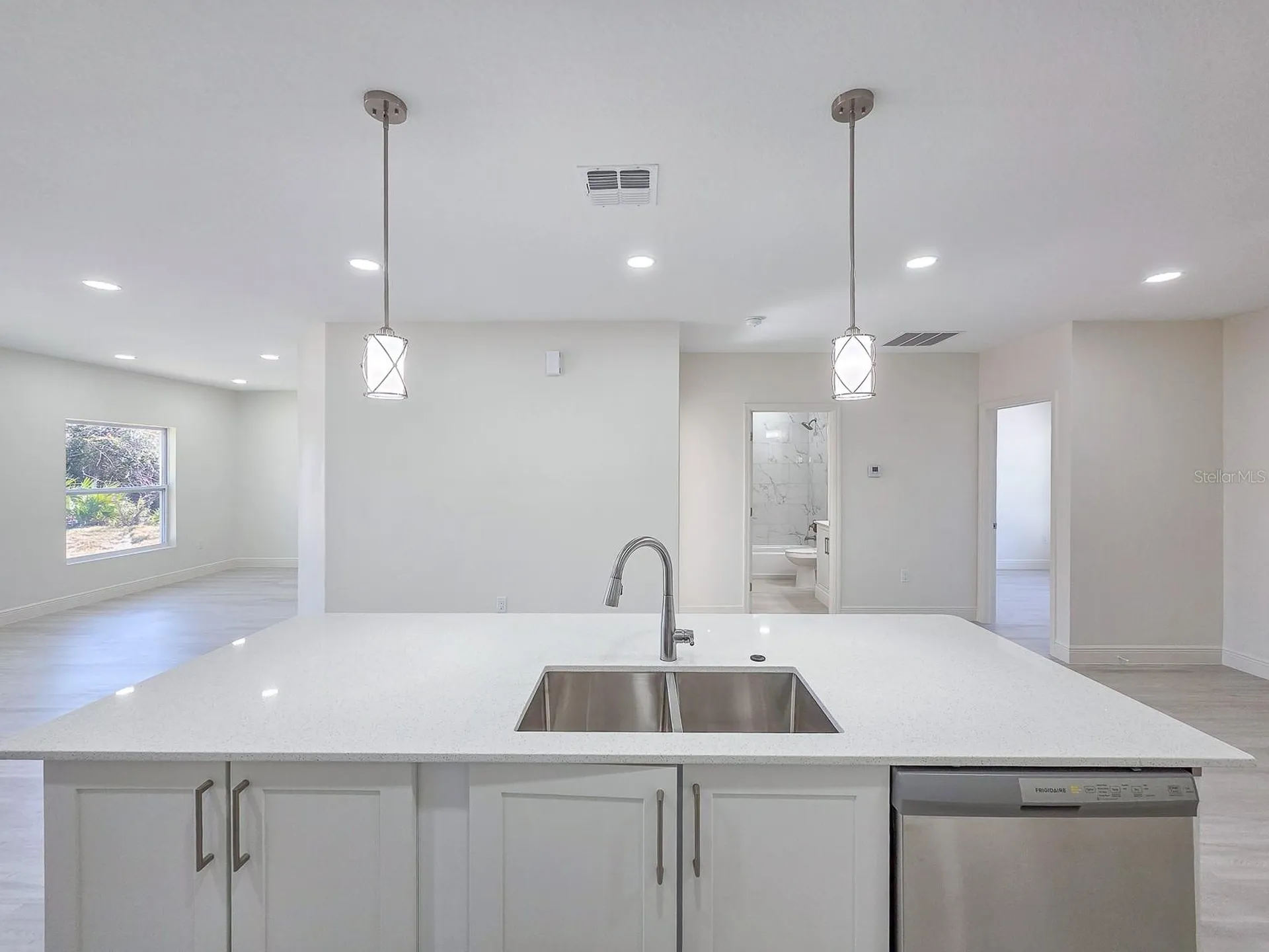 1355 9th Avenue Deland FL 32724