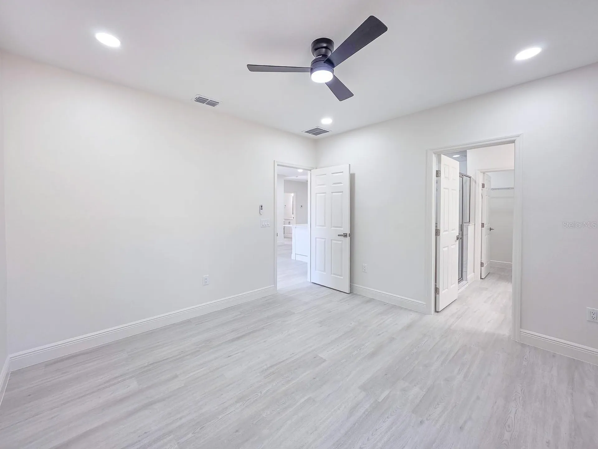 1355 9th Avenue Deland FL 32724