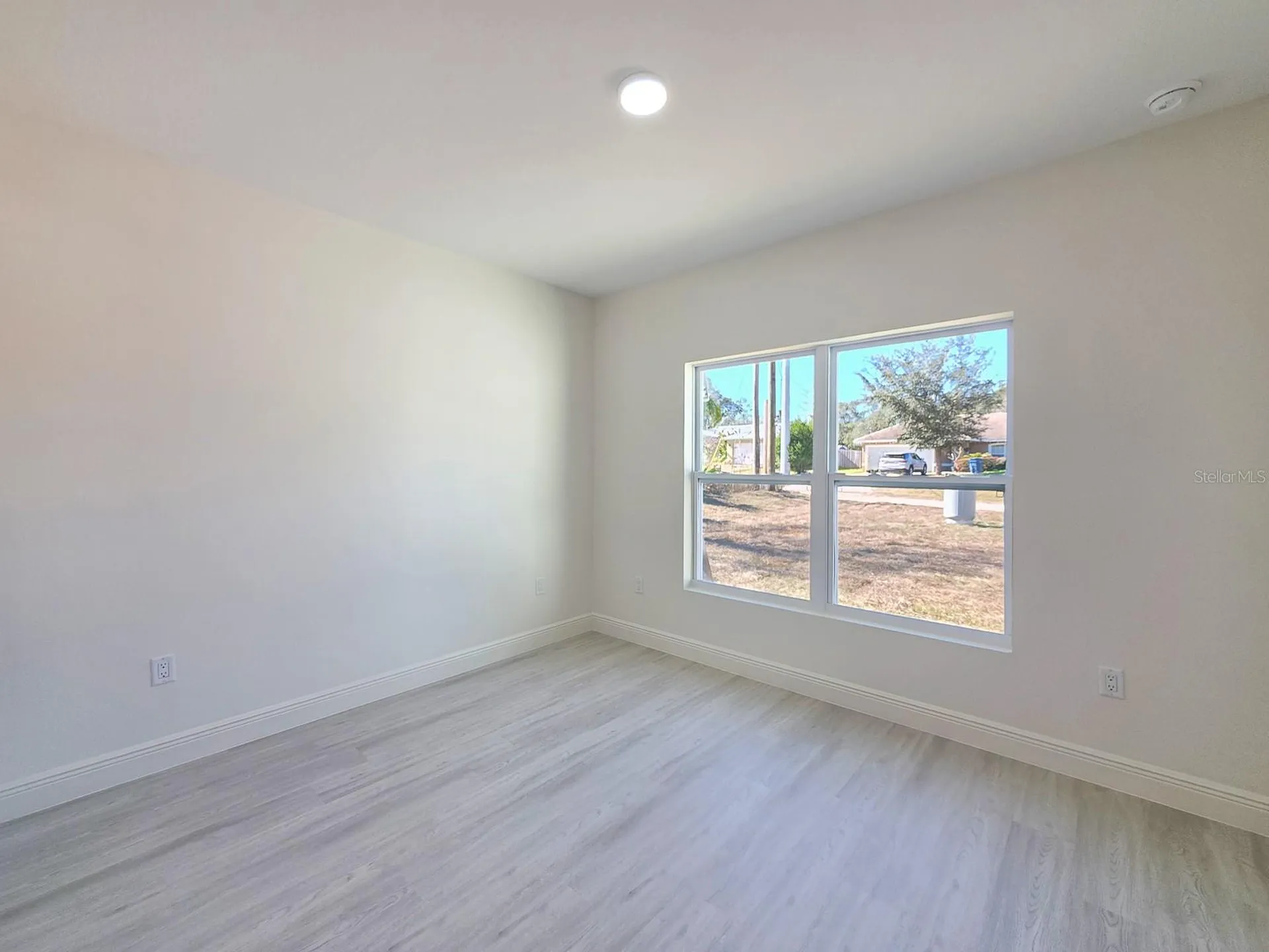 1355 9th Avenue Deland FL 32724