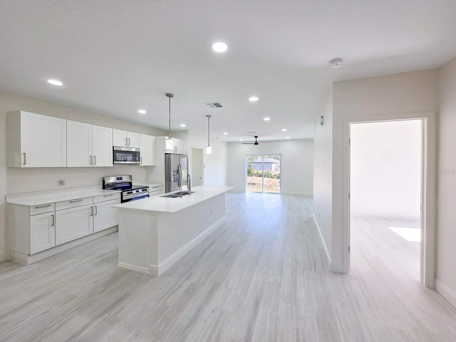 1355 9th Avenue Deland FL 32724
