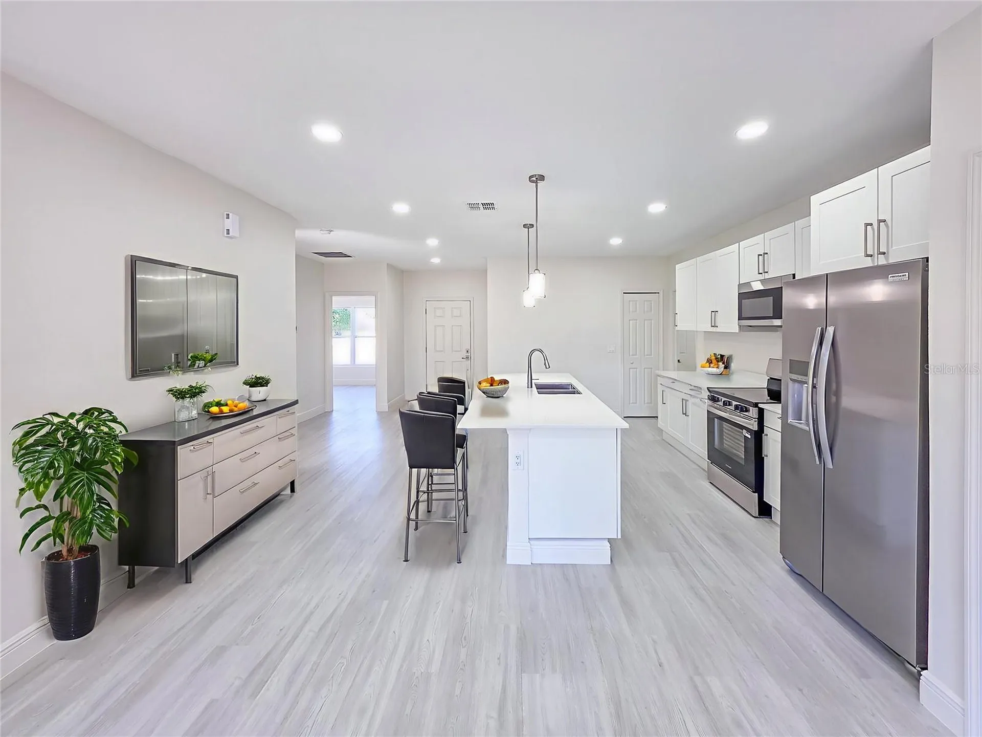1355 9th Avenue Deland FL 32724