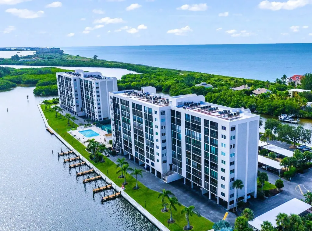 9393 Midnight Pass Road Sarasota FL 34242