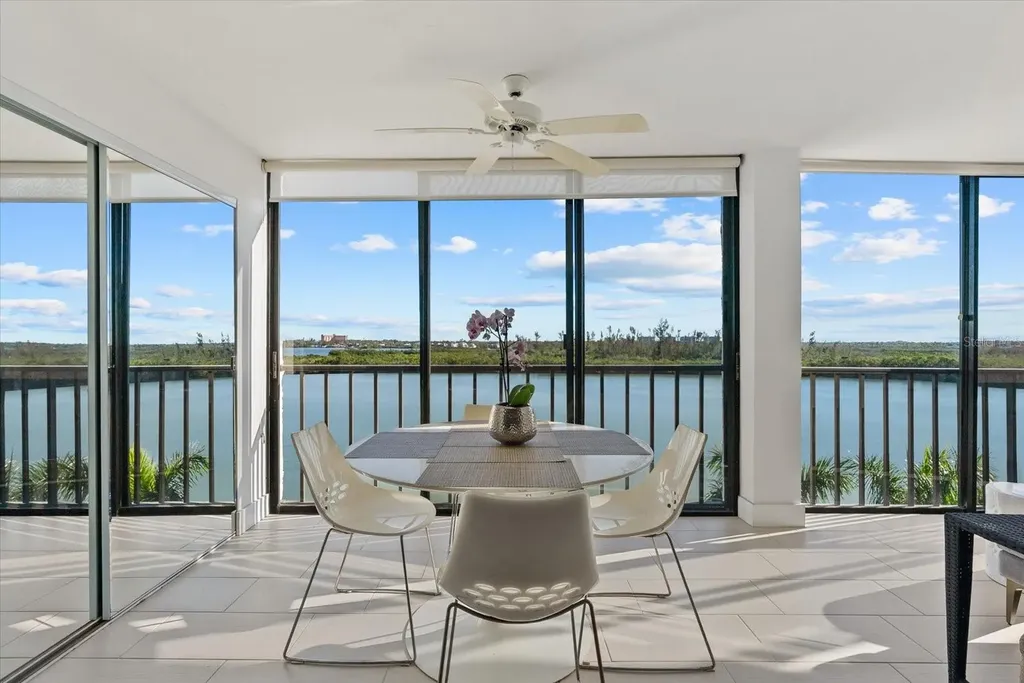 9393 Midnight Pass Road Sarasota FL 34242