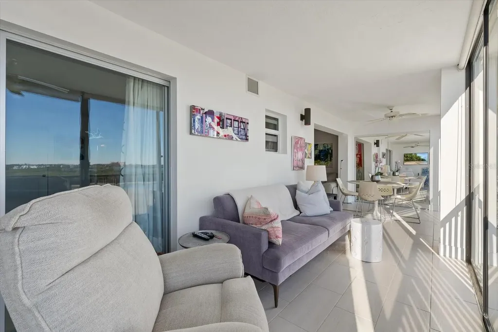 9393 Midnight Pass Road Sarasota FL 34242
