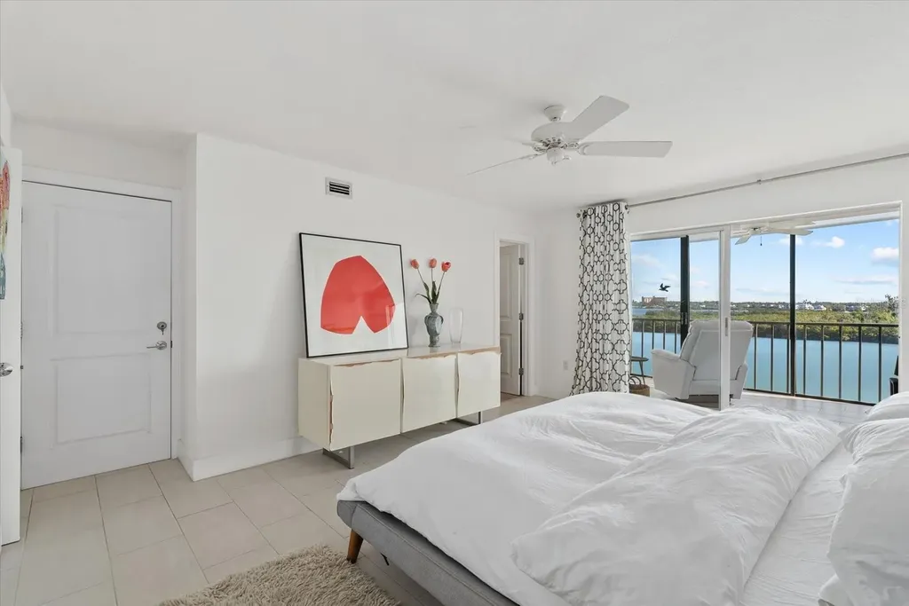 9393 Midnight Pass Road Sarasota FL 34242