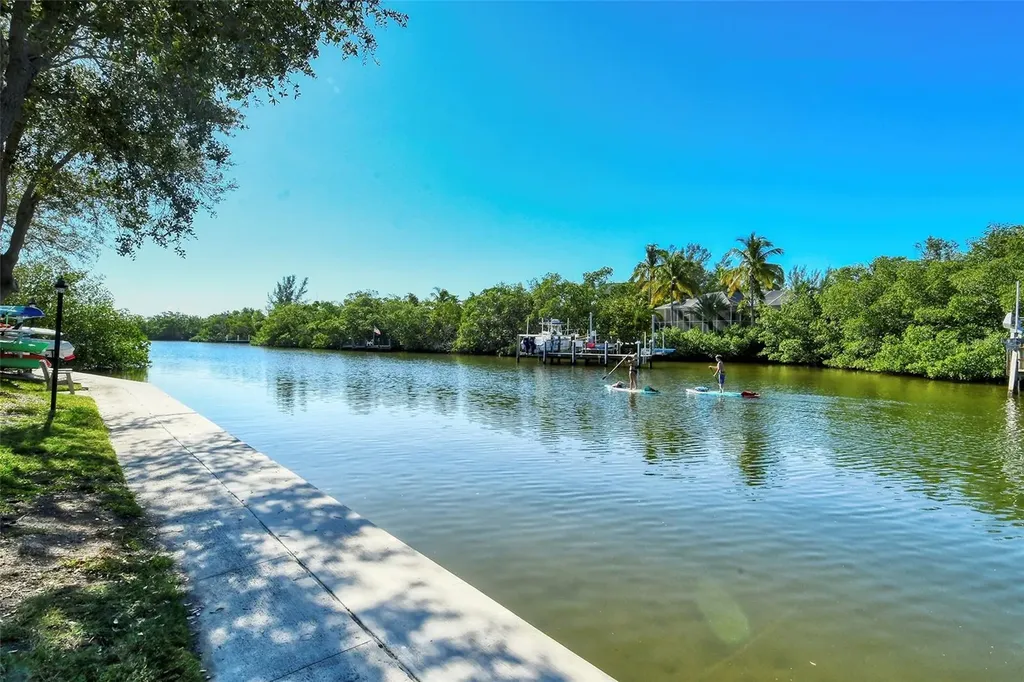 9393 Midnight Pass Road Sarasota FL 34242