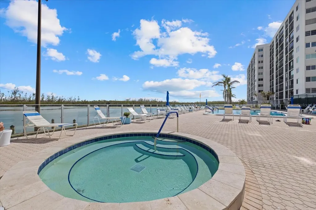 9393 Midnight Pass Road Sarasota FL 34242