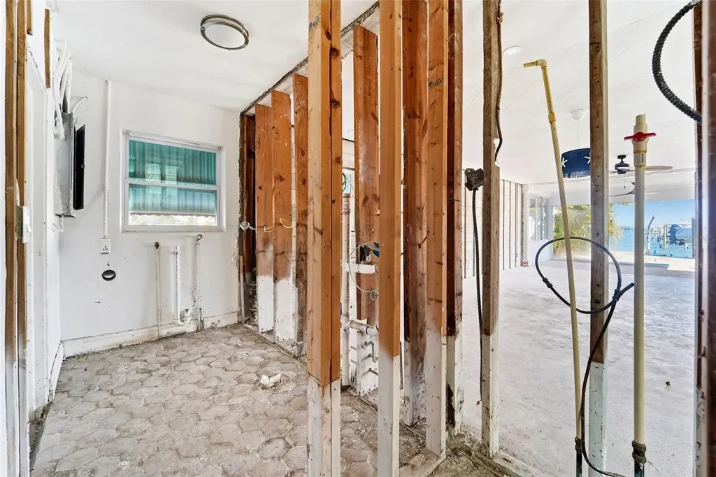 14555 N Bayshore Drive Madeira Beach FL 33708