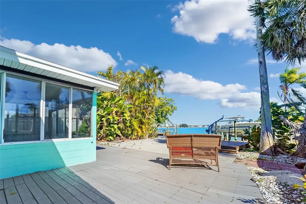 14555 N Bayshore Drive Madeira Beach FL 33708