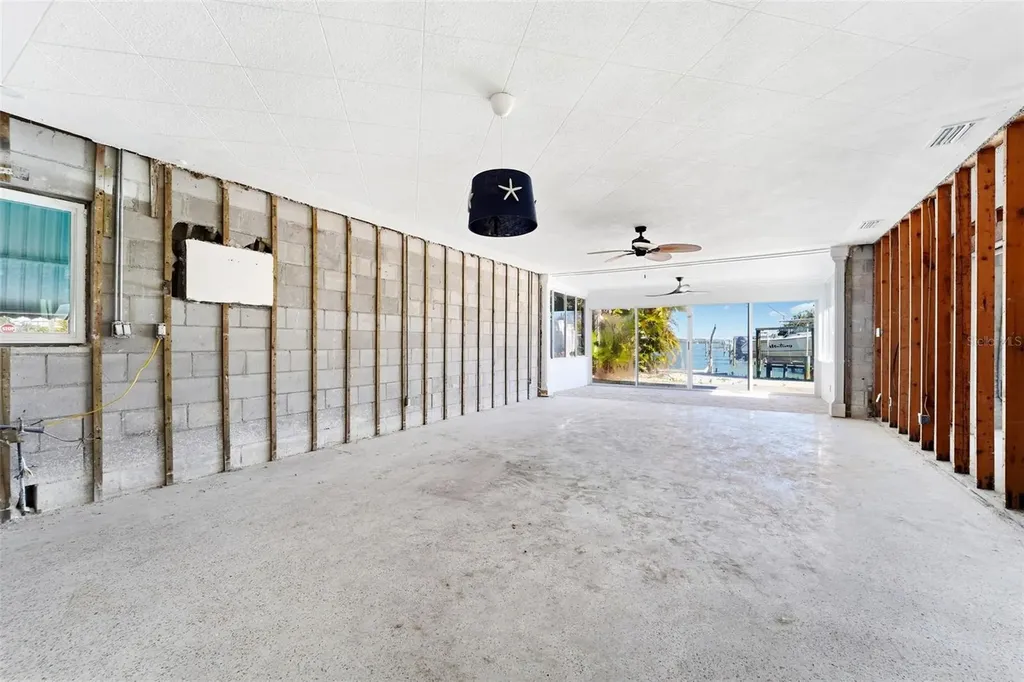14555 N Bayshore Drive Madeira Beach FL 33708
