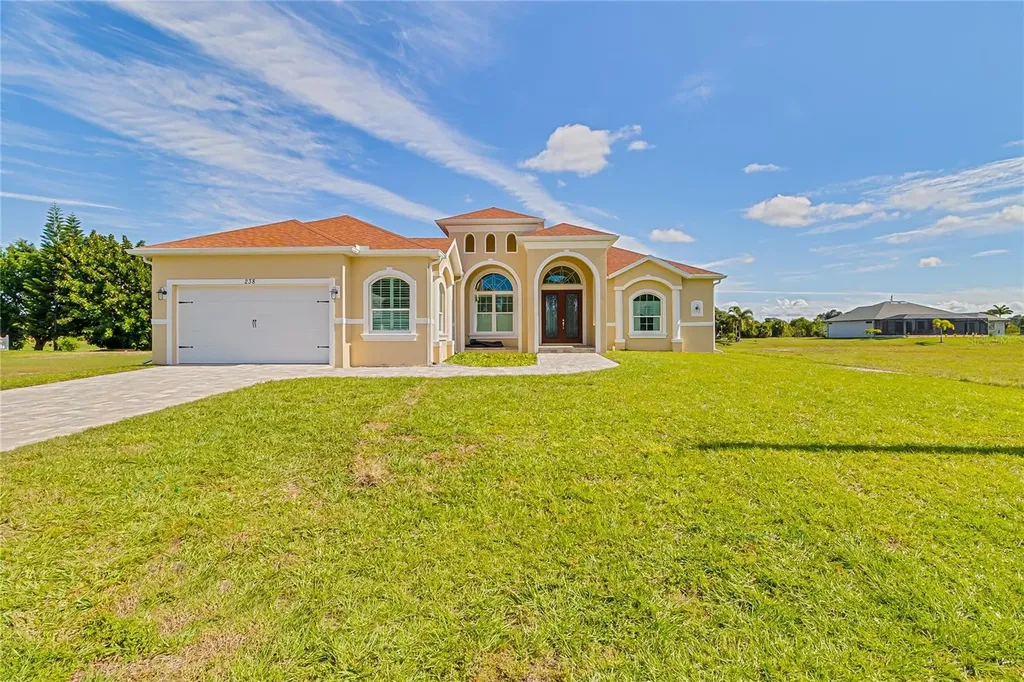 238 W Pine Valley Lane Rotonda West FL 33947