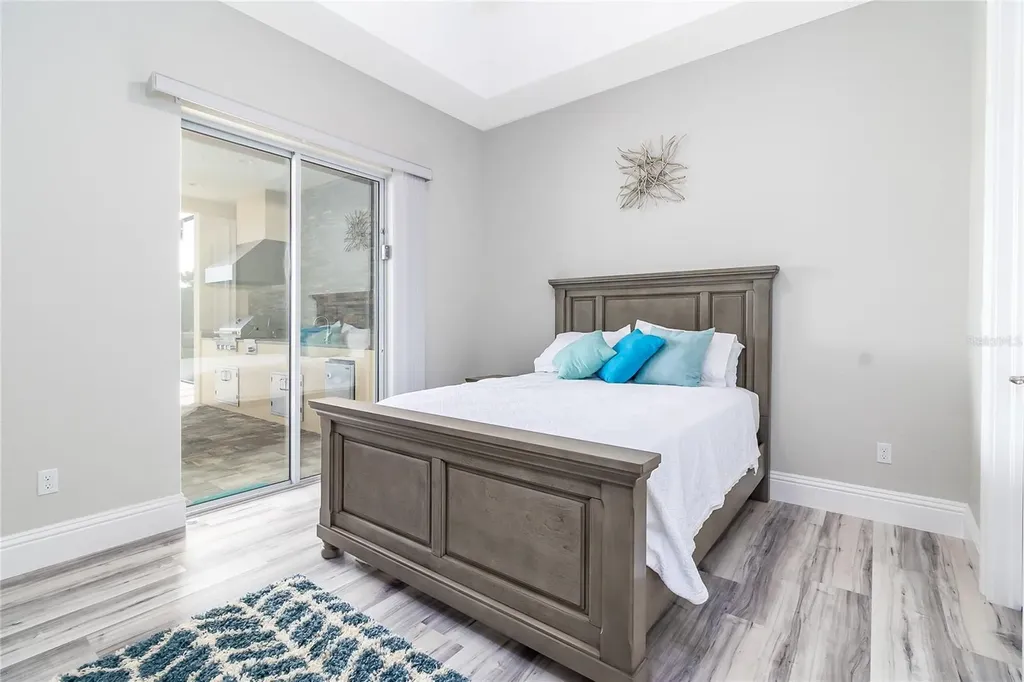 238 W Pine Valley Lane Rotonda West FL 33947
