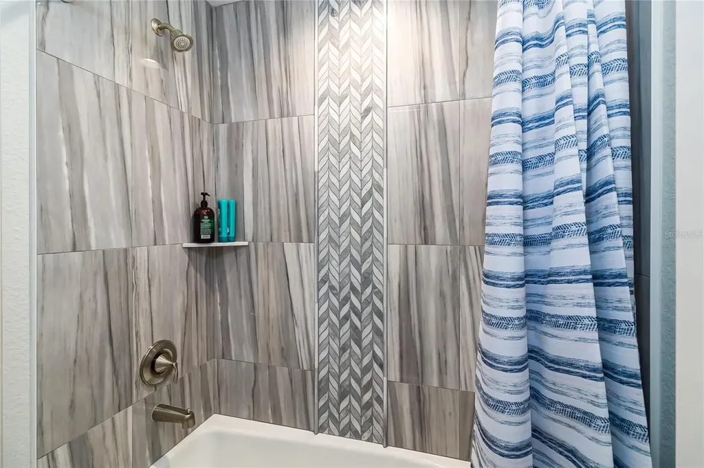 238 W Pine Valley Lane Rotonda West FL 33947