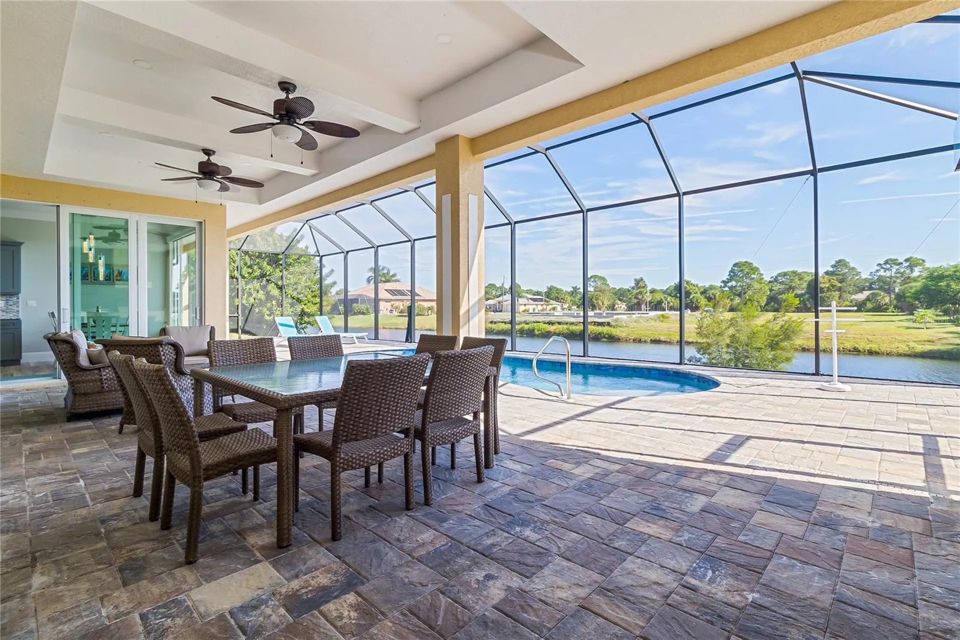 238 W Pine Valley Lane Rotonda West FL 33947