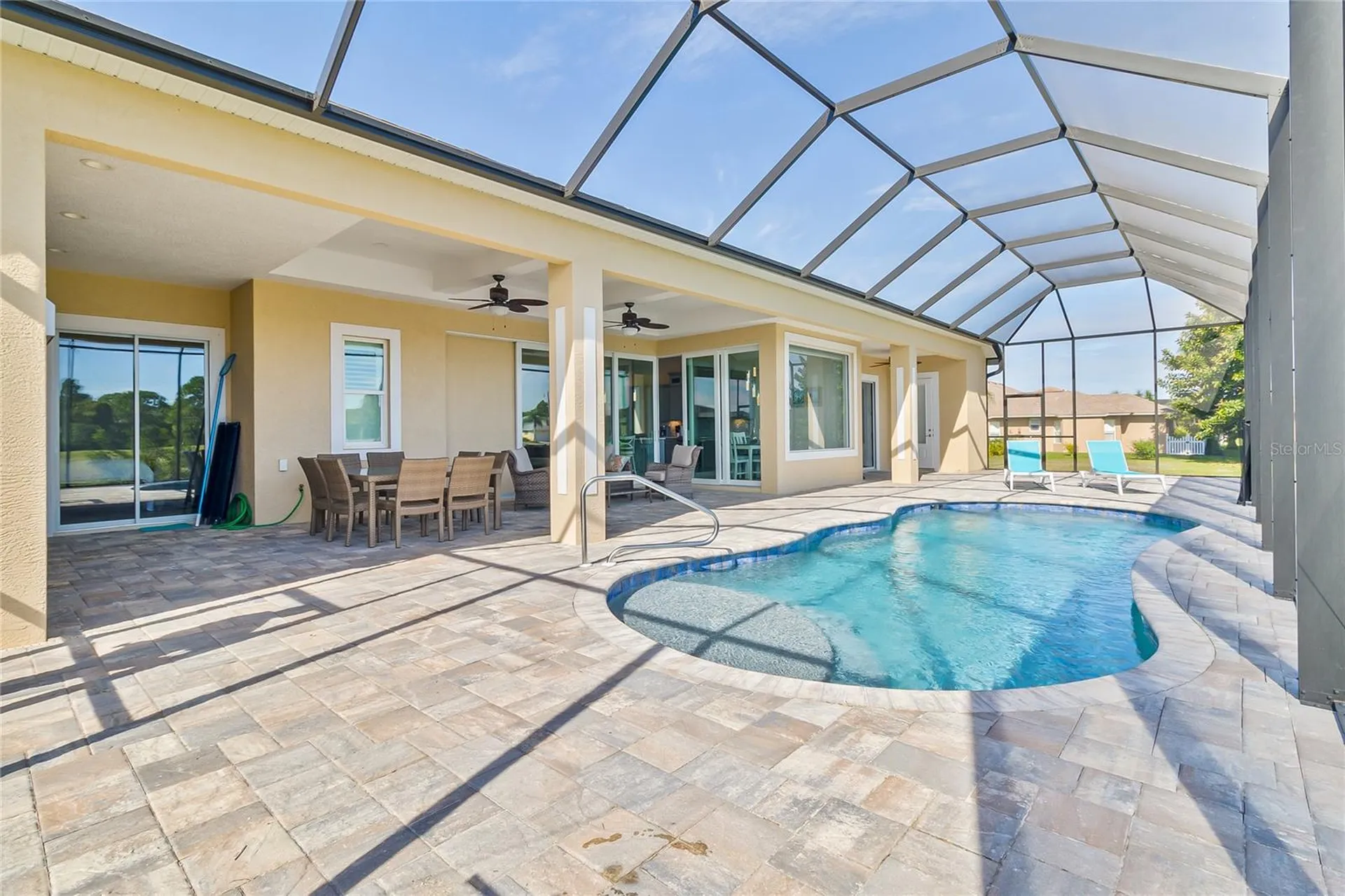 238 W Pine Valley Lane Rotonda West FL 33947