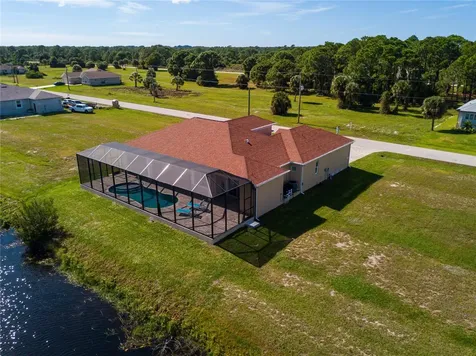 238 W Pine Valley Lane Rotonda West FL 33947