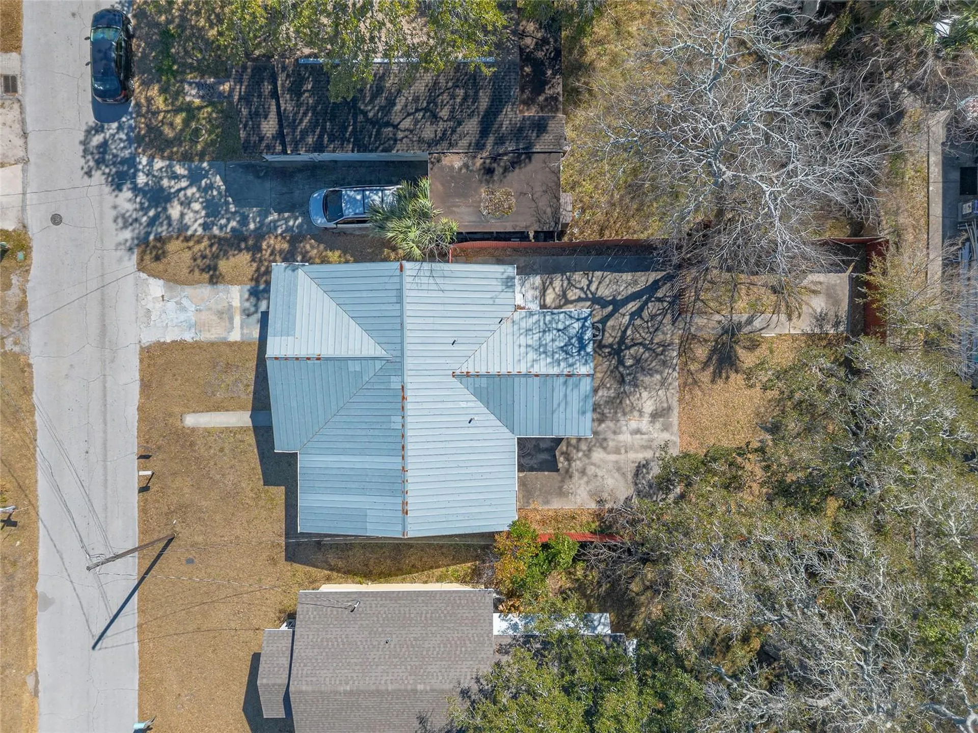 702 State Avenue Daytona Beach FL 32117