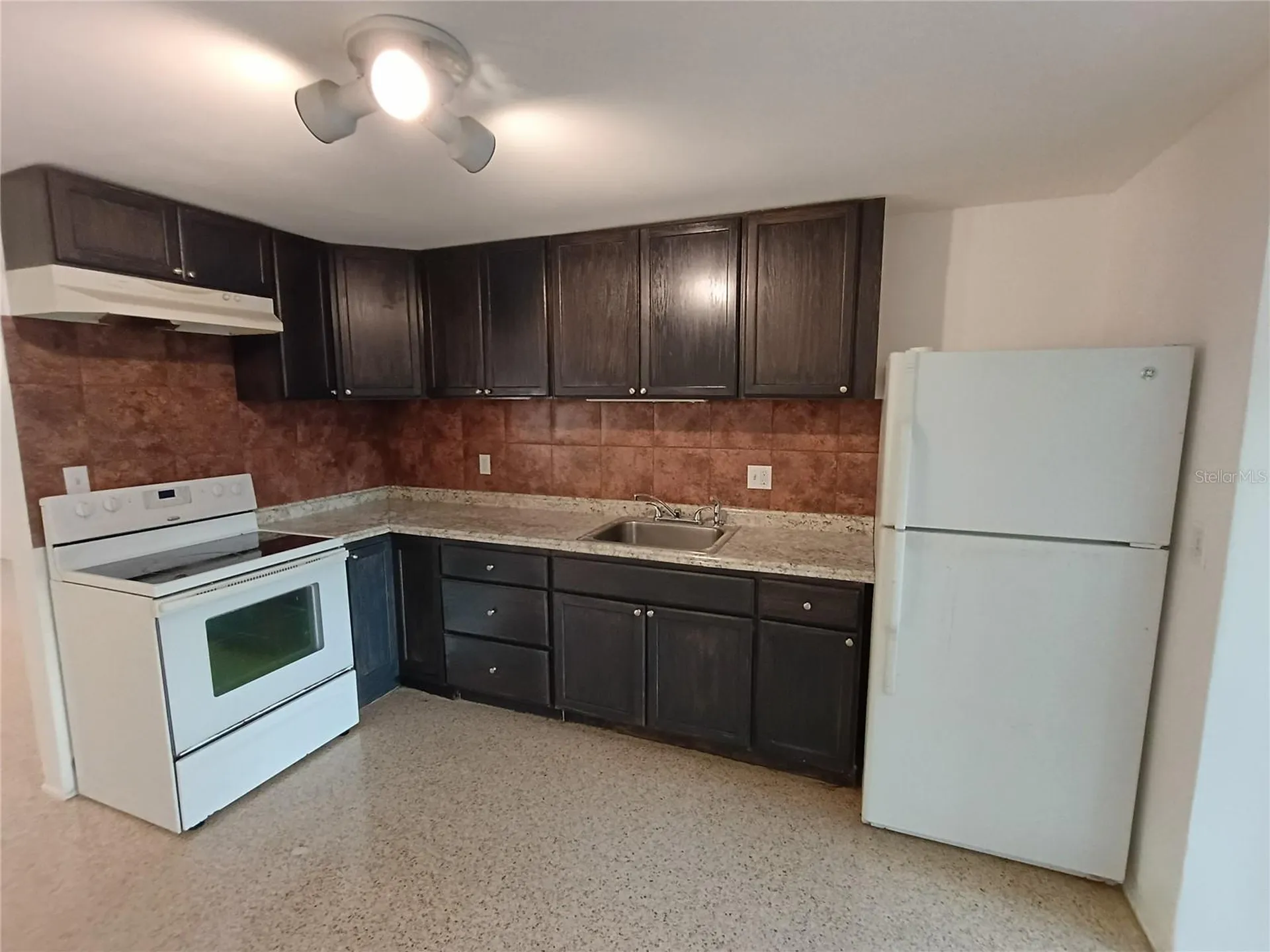 702 State Avenue Daytona Beach FL 32117
