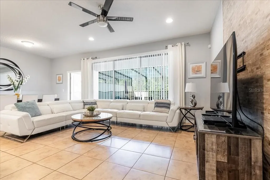 8839 Geneve Court Kissimmee FL 34747