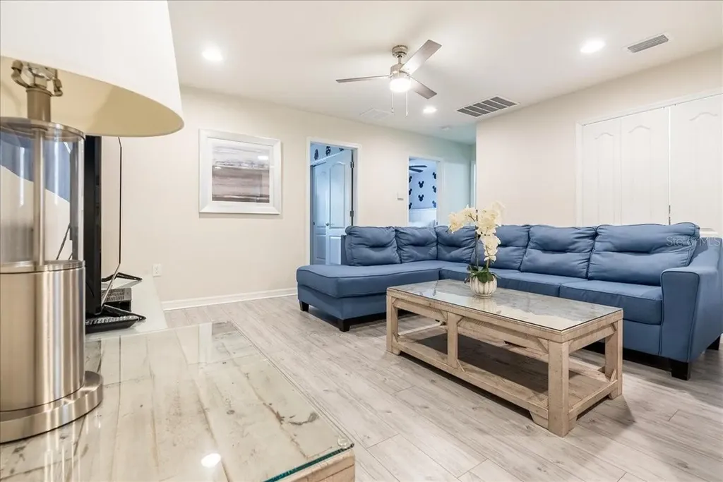 8839 Geneve Court Kissimmee FL 34747