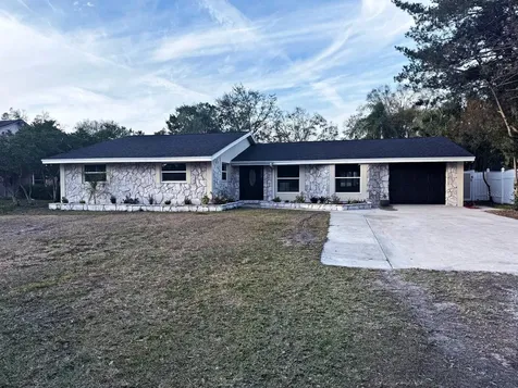 18803 Tracer Drive Lutz FL 33549