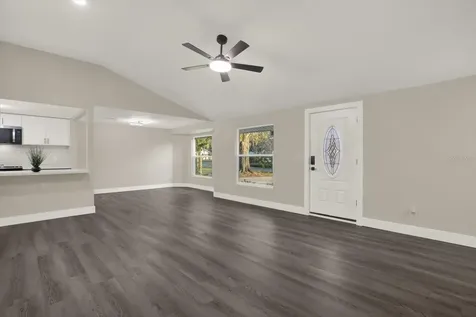 18803 Tracer Drive Lutz FL 33549