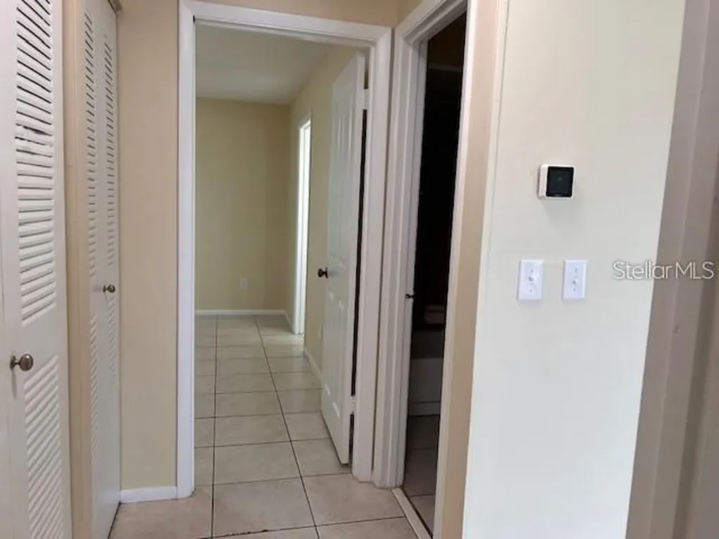 40 E Country Cove Way Kissimmee FL 34743