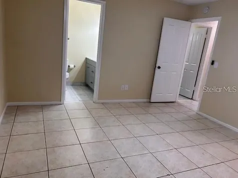 40 E Country Cove Way Kissimmee FL 34743