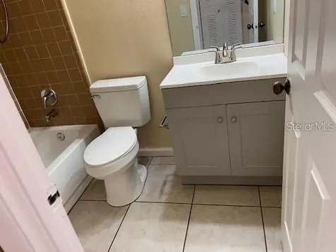 40 E Country Cove Way Kissimmee FL 34743