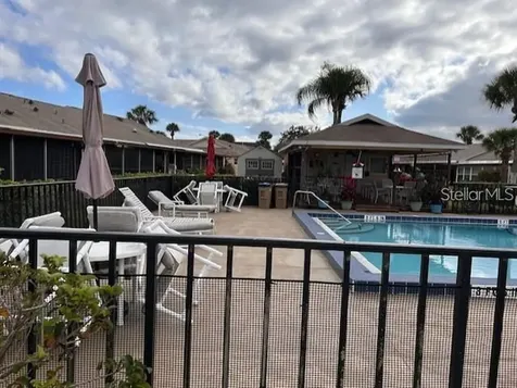 40 E Country Cove Way Kissimmee FL 34743