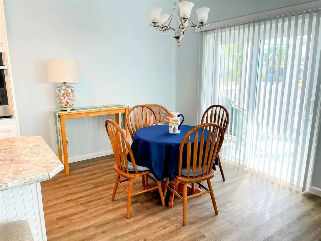 612 Carefree Venice FL 34285