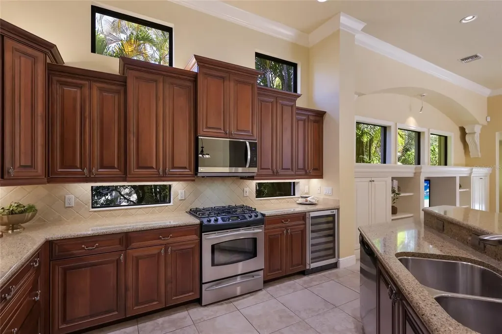 7657 Portstewart Drive Lakewood Ranch FL 34202