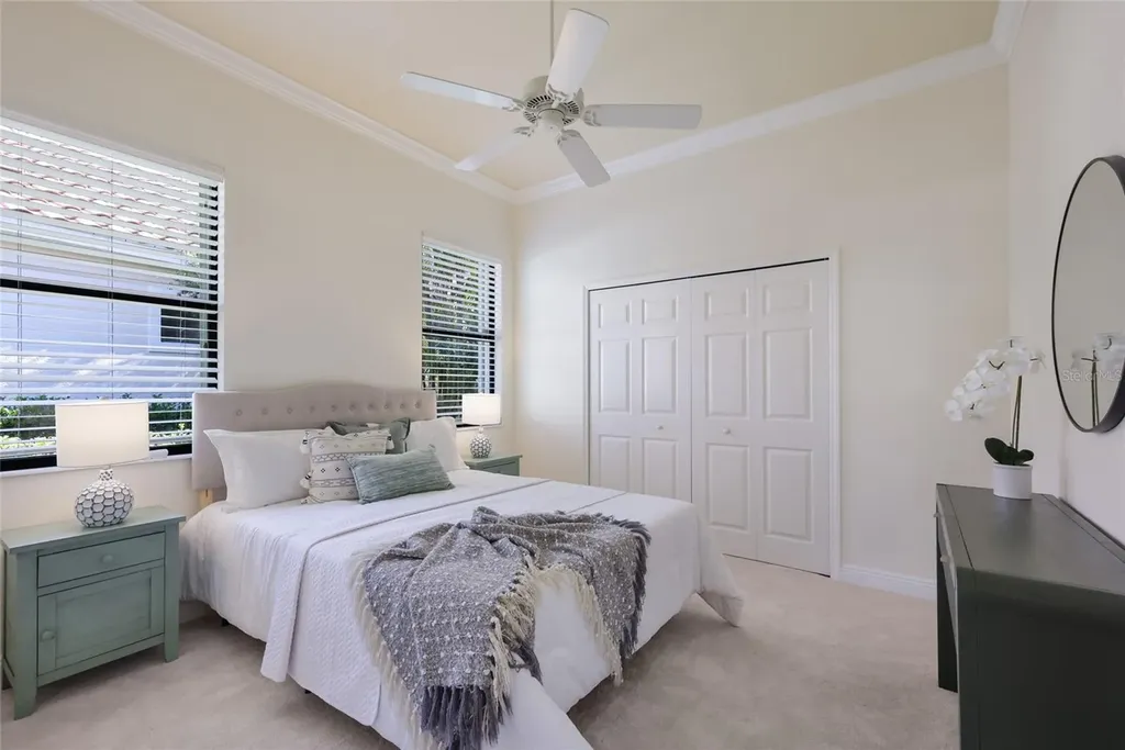 7657 Portstewart Drive Lakewood Ranch FL 34202
