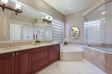 7657 Portstewart Drive Lakewood Ranch FL 34202