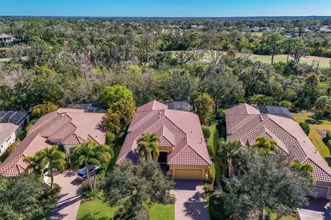 7657 Portstewart Drive Lakewood Ranch FL 34202