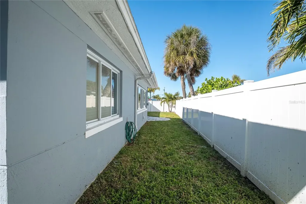 8651 Gulf Boulevard St Pete Beach FL 33706