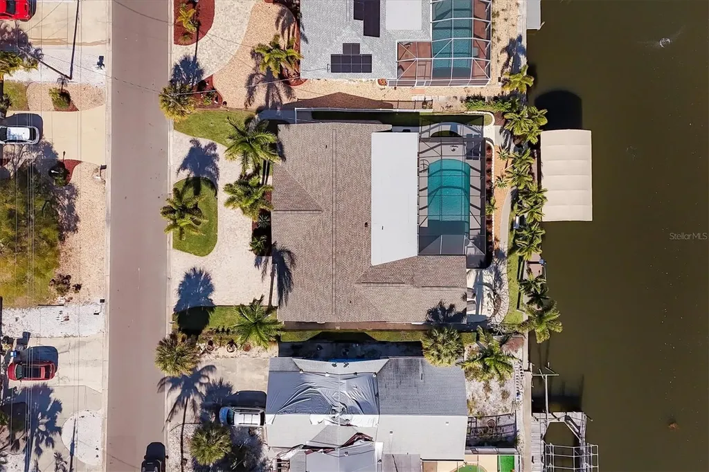 4111 Plumosa Terrace Bradenton FL 34210