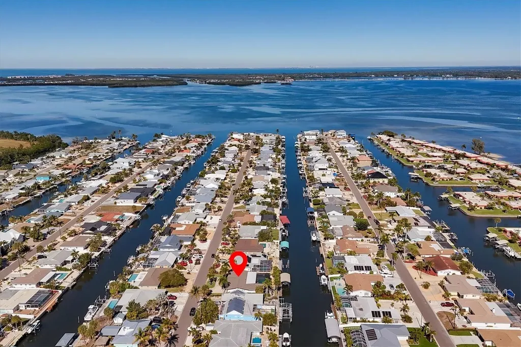 4111 Plumosa Terrace Bradenton FL 34210