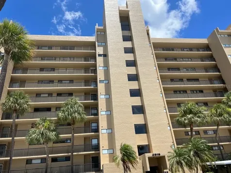2618 Cove Cay Drive Clearwater FL 33760