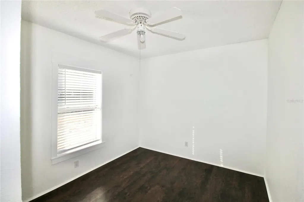 610 Dundee Road Dundee FL 33838