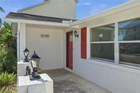 9837 Island Harbor Drive Port Richey FL 34668